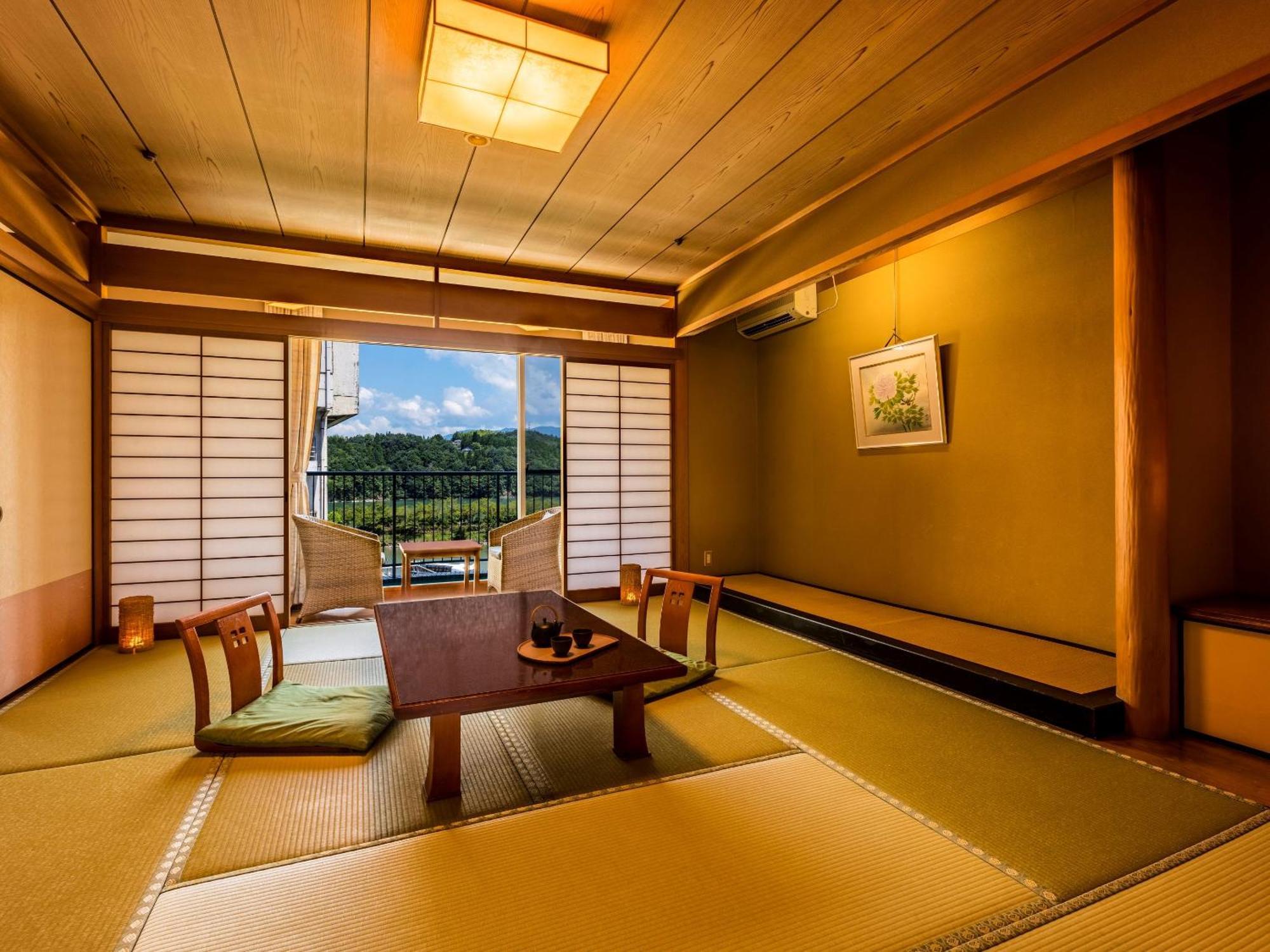 Ooedo Onsen Monogatari Enakyo Hotel Quarto foto